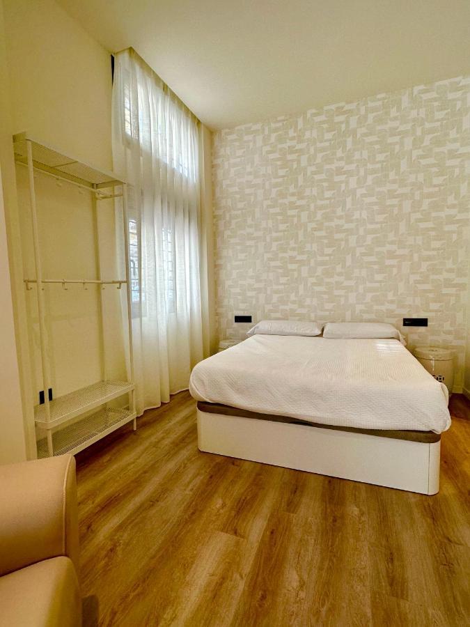 Apartamentos Sunsets Malaga Centro 외부 사진